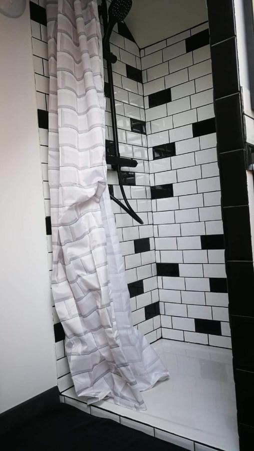 Maison Acacias Le Mans Zewnętrze zdjęcie