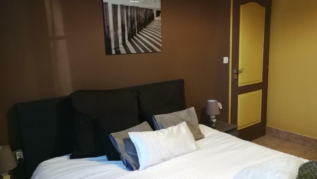 Maison Acacias Le Mans Zewnętrze zdjęcie